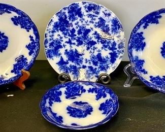 Lot 1091. Buy it Now $35.00 4 Pieces of Vintage Flow Blue (2 nine-inch bowls, 1 7.5" bowl and 10" plate), + 3 Bonus Items 