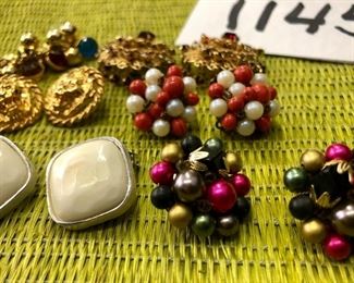 Lot 1145. 7 pr of mostly vintage earrings. $21