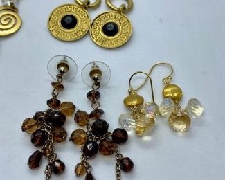 Lot 1335. $35.00 7 Pairs of costume jewelry earrings!  Sweet!		