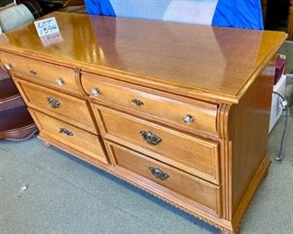 Lot 1394.  Lexington Honey Oak, 6 drawer dresser.  56"x18.5"x31.5"t. GREAT CONDITION! It matches Lingerie chest in Lot#1091. $295