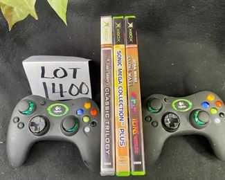 Lot 1400 $22.00  2 Xbox controllers, 3 games (Star Wars Clone Wars, Sonic Mega collection plus, Tom Clancey's Classic Trilogy)