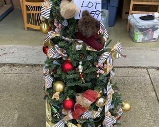 Lot 1459.  $65.00.  4' tall Boyd's Bear Tree Cute, it lights up!!! The ribbons need a little reworking, but this is adorable! 