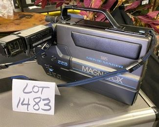 Lot 1483.  $35.00. Vintage Magnavox Movie Maker VHS CCD Video Camer with Case
