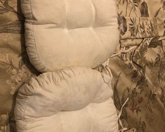 2 chair pillows