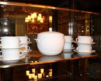 Crate & Barrel White Soup Tureen & Soup Bowls 