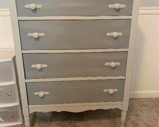 #9	Antique painted chest of drawers with 4 drawers 32"18"x44"	 $125.00 
