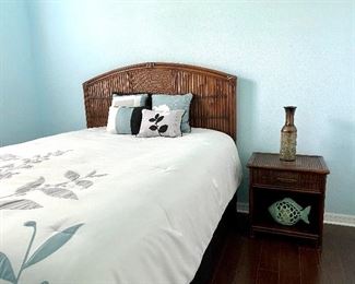 Key West Style Queen Bedroom Set