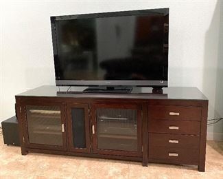 Hooker Media Console