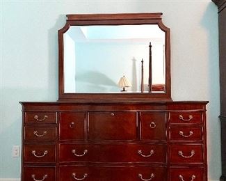 Traditional 4-Post King  Bedroom Suite includes Bed, Pair Night Stands, Dresser with Mirror, Gentleman's Wardrobe. *THIS SET AVAILABLE FOR PRE-SALE