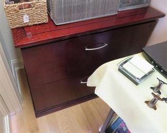 Lateral file cabinet