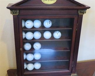 Golf ball display