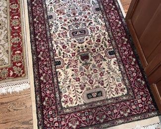 Area carpet in good condition 4’4”x2’6” - $75