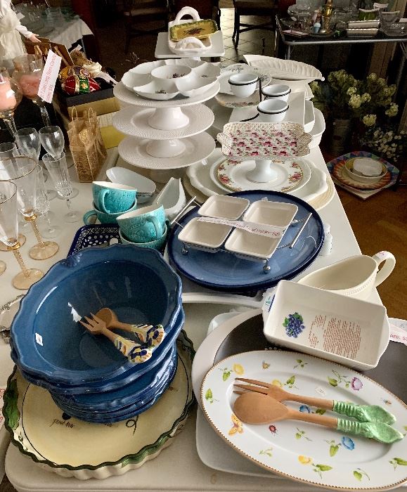 All Items this table tagged $20 & Above are 1/2 Price: THIS SALE WEEK ONLY! Grab this valuable beauties while you can!