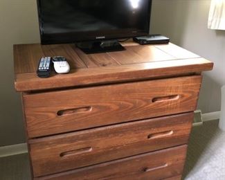 This End Up chest of drawers/nightstand and 24” Samsung flatscreen TV