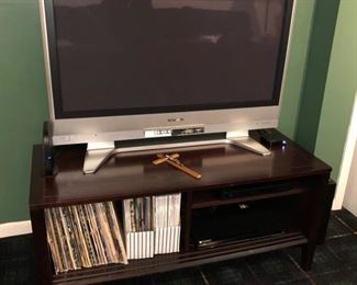 TV stand and TV