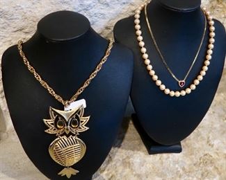 Vintage Owl Necklace (1 of 2)