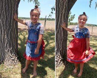 CUTE!!! And the aprons are NICE too!