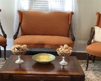 https://www.ebay.com/itm/114314493836	PR0100: Rococo Style Settee Set / Pallor Chairs and Sofa Local Pickup	Auction	 Starts After 6PM 07/22/2020 
