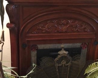 https://www.ebay.com/itm/114315412134	WL5020: Faux Fire Place Heater Wood Ornamental  Local Pickup	Auction	 Starts After 6PM 07/22/2020 
