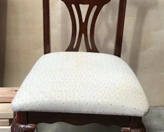 https://www.ebay.com/itm/124268663728 WL7063: Formal Dinning Room Chair Local Pickup Auction  Starts After 6PM 07/22/2020 
