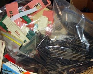 Vintage, model railroad, track, N scale, Plasticville, Bachmann Industries, parts, pieces