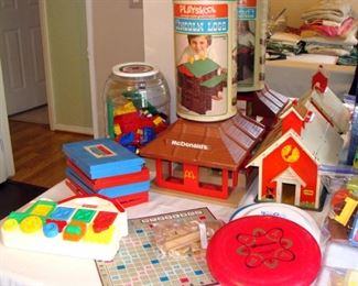 Vintage, Fisher Price, Playskool, Lincoln Logs, games, toys, Battleship