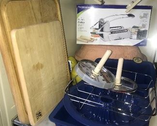 Cutting boards, SmartWare bakeware, progressive Deluxe potato cutter