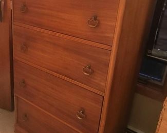 Four drawer dresser