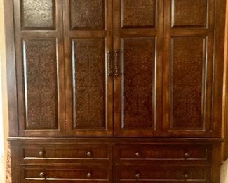 Gorgeous Narrow Hunt Style TV & Storage Cabinet with Bi-Fold Doors