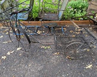 Bicycle yard plant stand
