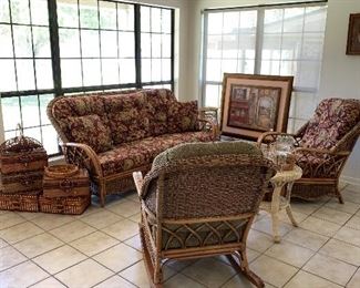 Rattan furniture- SOLD
Round Wicker Table $40.00