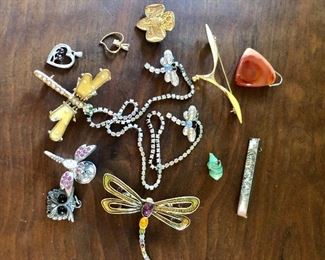 $ 50 LOT Vintage jewelry dragonfly pins 