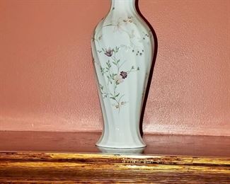 $20 Wedgewood vase 