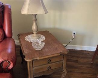 Side table and lamp 