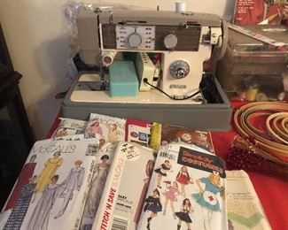 Sewing machine and sewing items 