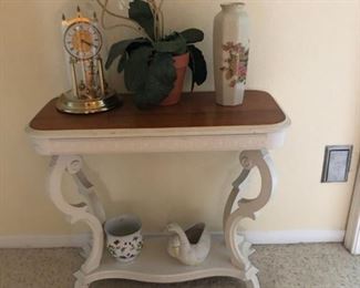 vintage antique table $120.00