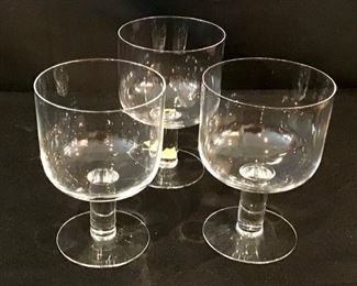 Set of 3 wine Glasses