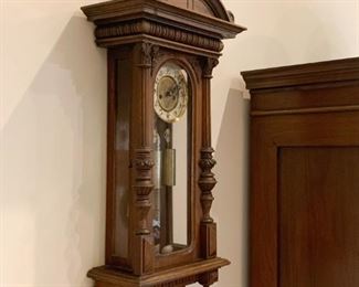 Lot #824 - (another view of clock)