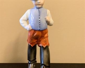Lot #867 - $50 - Herend Little Tom Thumb, Boy in Boots Figurine