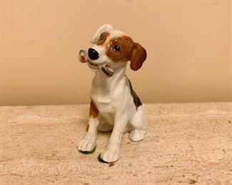 Lot #877 - $20 - Royal Doulton Dog Figurine