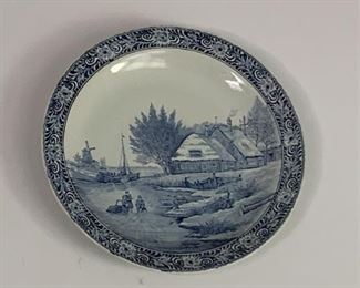 Lot #884 -  $45 - Delft Charger (approx. 14-15" Dia)