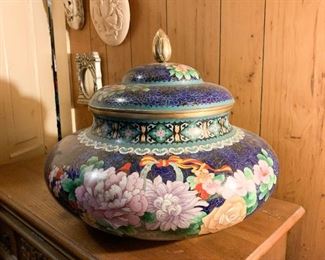 Lot #194 -  $250 - Large Chinese Enamel Cloisonne Covered Jar /  Urn (22" dia. x 16.5" H)