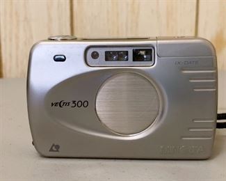 Vectis 300 Camera  (NOT available online.  Must be purchased at the sale.)
