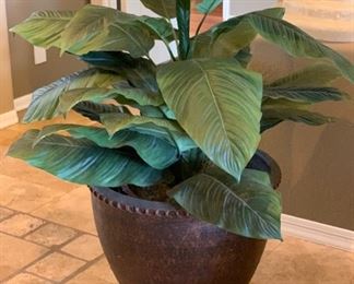 Huge Faux Plant w/ ceramic Pot	41in x 22in diameter	HxWxD	PT114