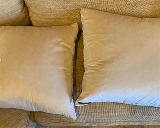 2pc Cloud9 Design sequin Decorative pillows PAIR	20x20		PT116