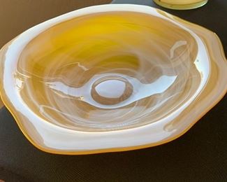 Artglass Dish unsigned	3in H x 13in Diameter		PT153
