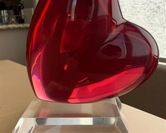 *Signed* Haziza Red Loving Heart Sculpture Lucite Acrylic Art Sculpture	11x10.5x8in	HxWxD	PT165