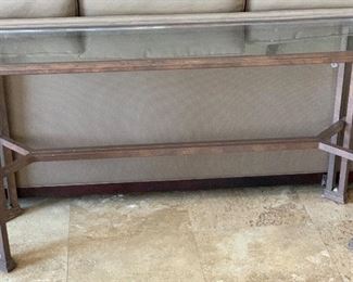 Metal Frame Glass Top Sofa Table	29x53x15in	HxWxD	PT173