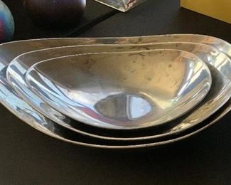 3pc Metal Decorative Bowl Set	12inx8.75 (largest)		PT181