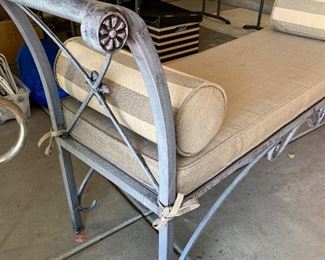 Iron Bench Sunbrella Cushions	31x60x18in	HxWxD	PT218